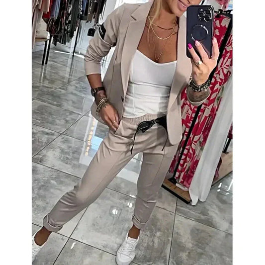 Miranda | Traje a medida - chaqueta suave y pantalones jogging cómodos