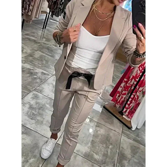 Miranda | Traje a medida - chaqueta suave y pantalones jogging cómodos