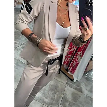 Miranda | Traje a medida - chaqueta suave y pantalones jogging cómodos